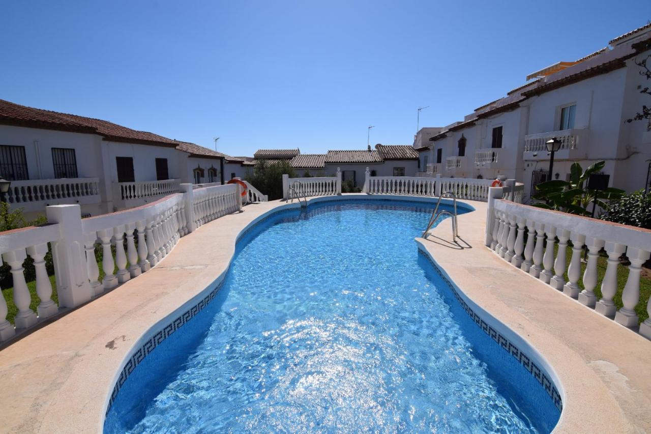 شقة R1358 La Hacienda 10 A نيرخا المظهر الخارجي الصورة
